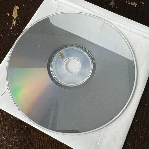 Vegas Fever PC Game Casino! Encore Software Mint Condition - Picture 2 of 2